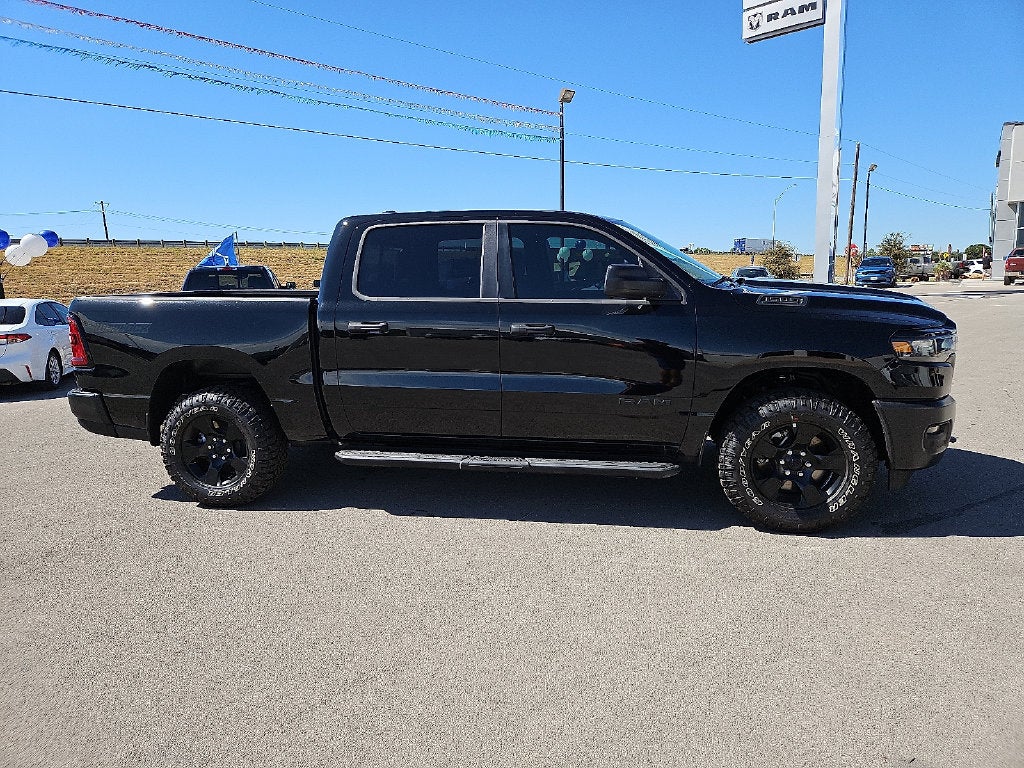 2026 RAM 1500 RAM 1500 WARLOCK CREW CAB 4X4 5'7' BOX