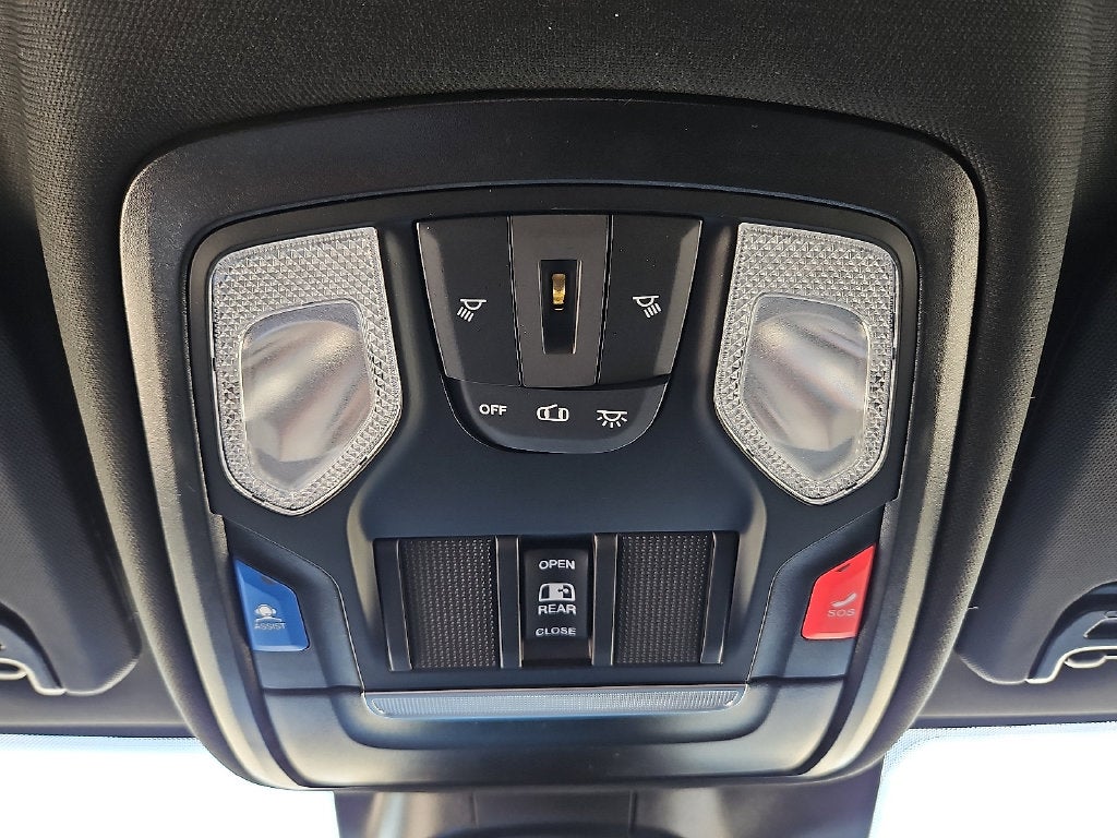 2027 RAM Ram 2500 RAM 2500 BLACK EXPRESS CREW CAB 4X4 6'4' BOX