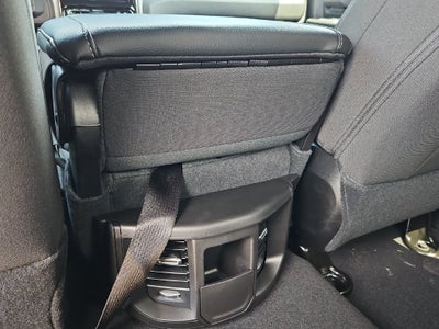 2027 RAM Ram 2500 RAM 2500 TRADESMAN CREW CAB 4X4 6'4' BOX