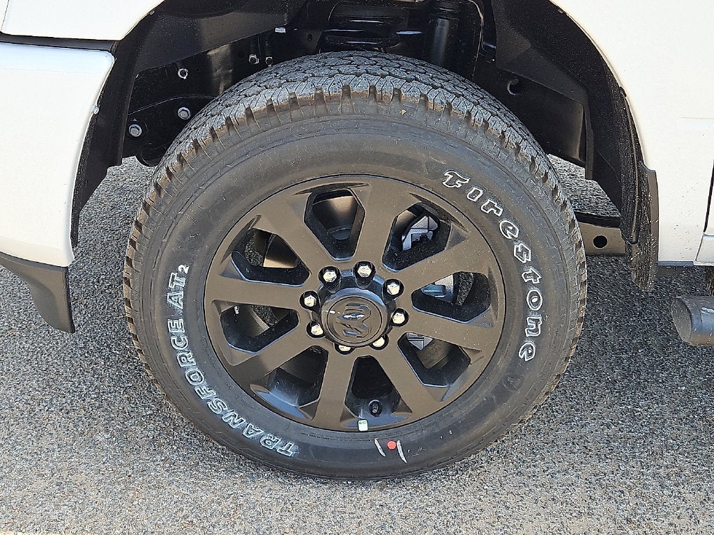 2027 RAM Ram 2500 RAM 2500 BLACK EXPRESS CREW CAB 4X4 6'4' BOX