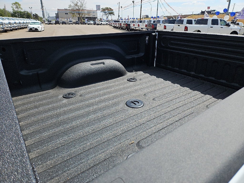2027 RAM Ram 2500 RAM 2500 BLACK EXPRESS CREW CAB 4X4 6'4' BOX