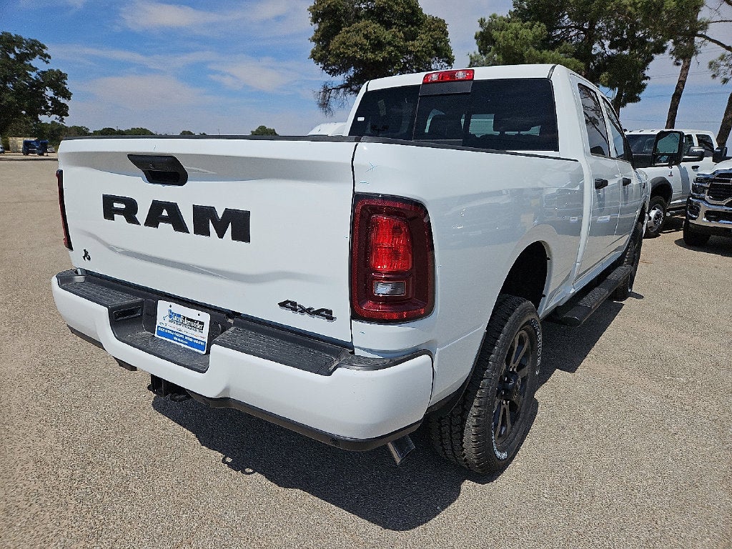 2027 RAM Ram 2500 RAM 2500 BLACK EXPRESS CREW CAB 4X4 6'4' BOX