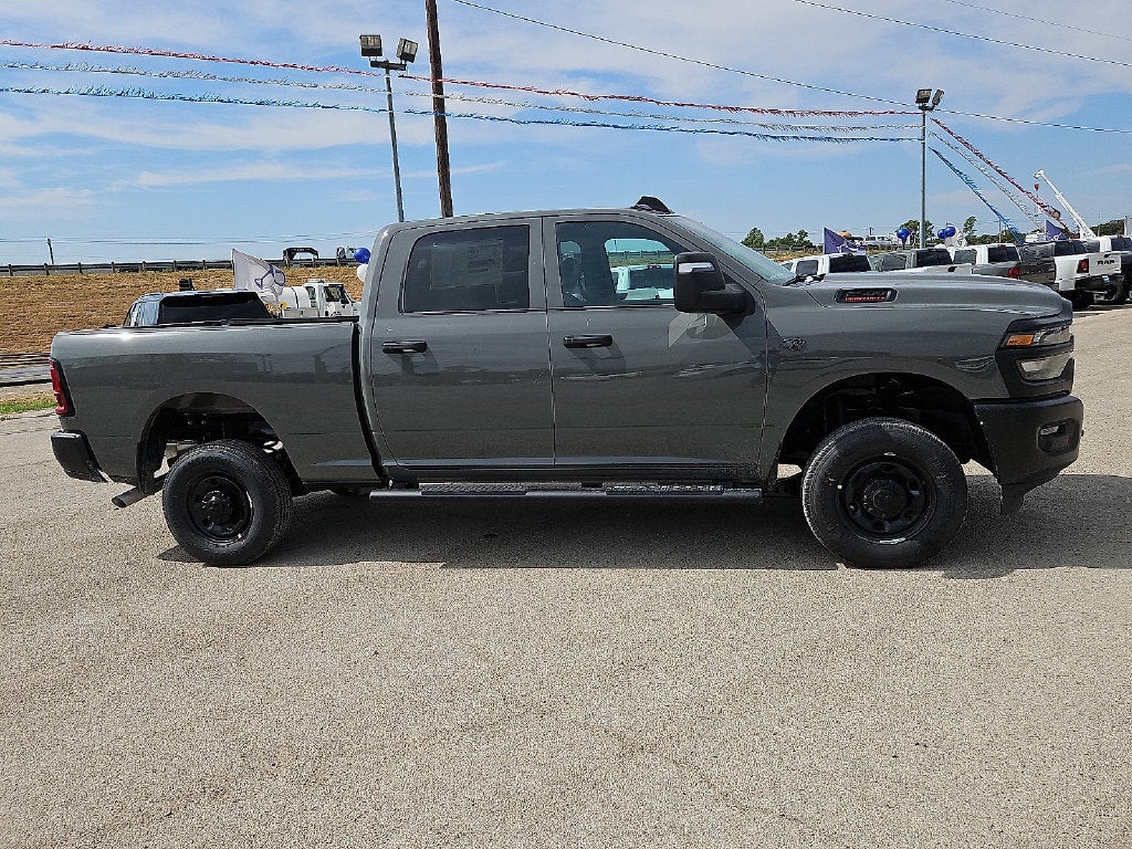 2027 RAM Ram 2500 RAM 2500 TRADESMAN CREW CAB 4X4 6'4' BOX