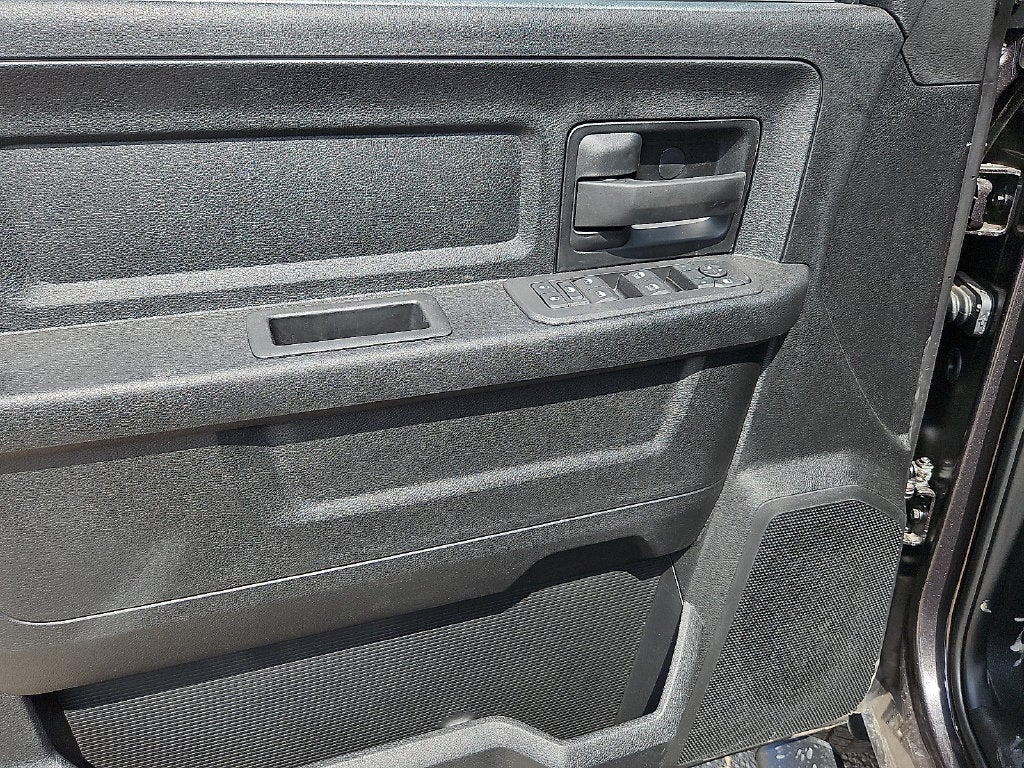 2027 RAM Ram 2500 RAM 2500 TRADESMAN CREW CAB 4X4 6'4' BOX
