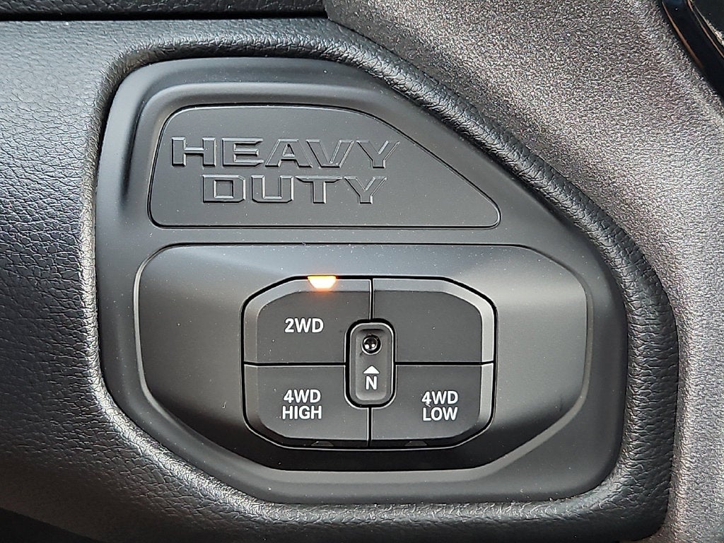 2027 RAM Ram 2500 RAM 2500 TRADESMAN CREW CAB 4X4 6'4' BOX