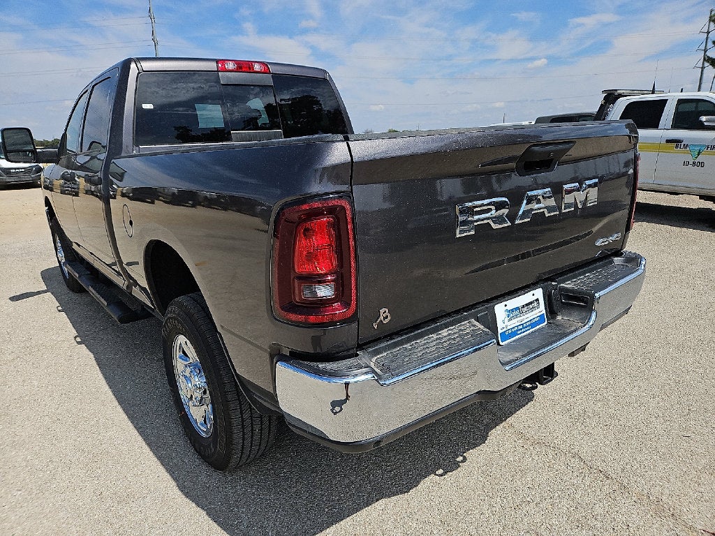 2027 RAM Ram 2500 RAM 2500 TRADESMAN CREW CAB 4X4 6'4' BOX