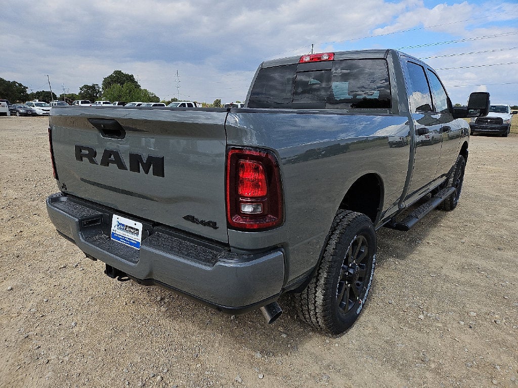 2027 RAM 2500 RAM 2500 BLACK EXPRESS CREW CAB 4X4 6'4' BOX