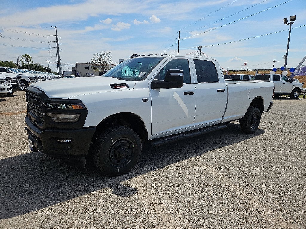 2027 RAM Ram 2500 RAM 2500 TRADESMAN CREW CAB 4X4 8' BOX
