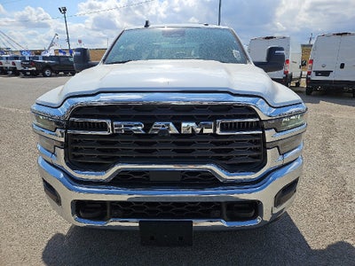 2027 RAM 2500 RAM 2500 TRADESMAN CREW CAB 4X4 8' BOX