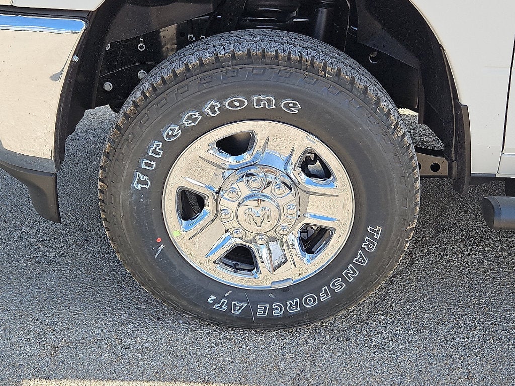 2027 RAM 2500 RAM 2500 TRADESMAN CREW CAB 4X4 8' BOX