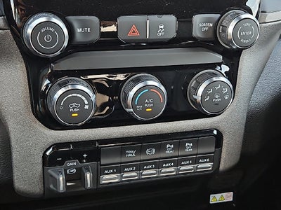 2027 RAM 2500 RAM 2500 TRADESMAN CREW CAB 4X4 8' BOX