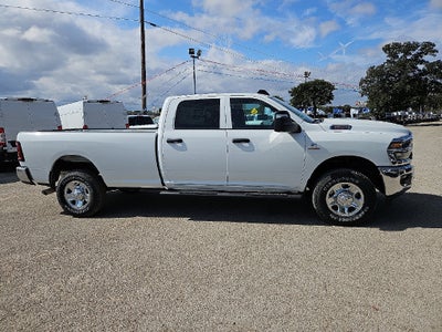 2027 RAM 2500 RAM 2500 TRADESMAN CREW CAB 4X4 8' BOX