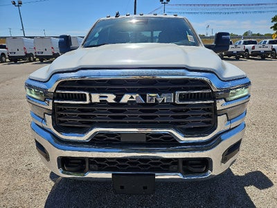 2027 RAM 2500 RAM 2500 TRADESMAN CREW CAB 4X4 8' BOX