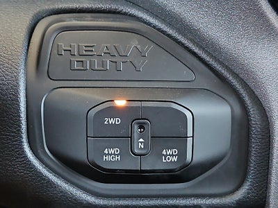 2027 RAM 2500 RAM 2500 TRADESMAN CREW CAB 4X4 8' BOX