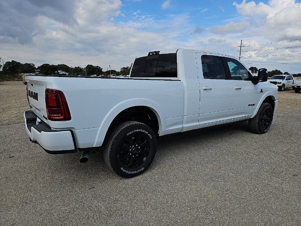 2027 RAM 2500 RAM 2500 LARAMIE MEGA CAB 4X4 6'4' BOX