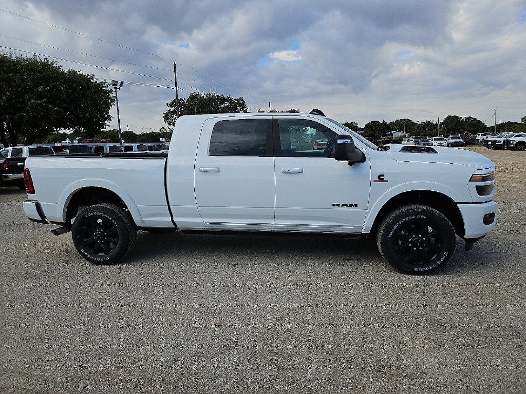 2027 RAM 2500 RAM 2500 LARAMIE MEGA CAB 4X4 6'4' BOX