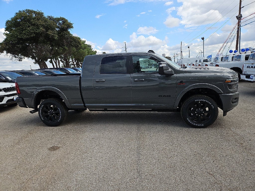 2027 RAM 2500 RAM 2500 LARAMIE MEGA CAB 4X4 6'4' BOX