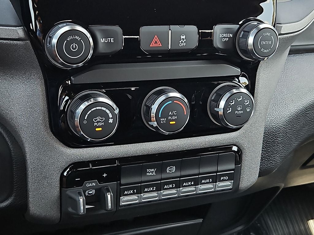 2026 RAM 5500HD Tradesman