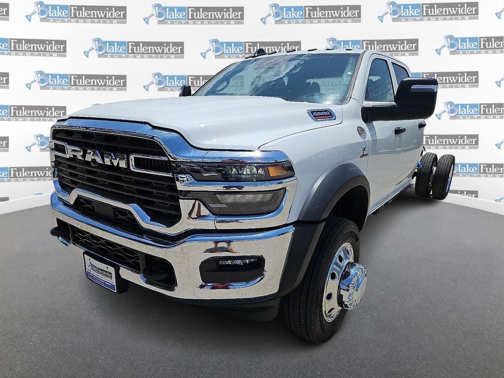 2026 RAM Ram 5500 Chassis Cab RAM 5500 TRADESMAN CHASSIS CREW CAB 4X4 84' CA