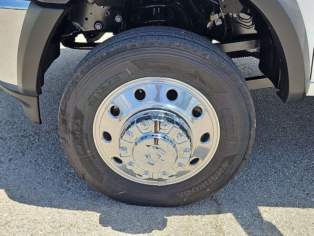 2026 RAM Ram 5500 Chassis Cab RAM 5500 TRADESMAN CHASSIS CREW CAB 4X4 84' CA