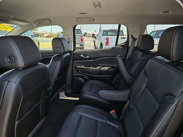 2021 GMC Acadia SLT