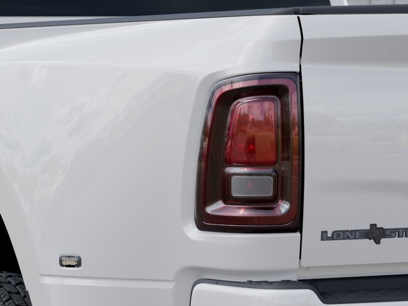 2027 RAM 3500 RAM 3500 LONE STAR CREW CAB 4X4 8' BOX