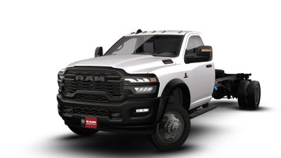 2027 RAM Ram 5500 Chassis Cab RAM 5500 TRADESMAN CHASSIS REGULAR CAB 4X2 120' CA